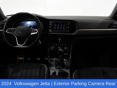 Used 2024 Volkswagen Jetta Sport FWD image 9