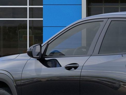 New 2026 Chevrolet Trax RS image 12