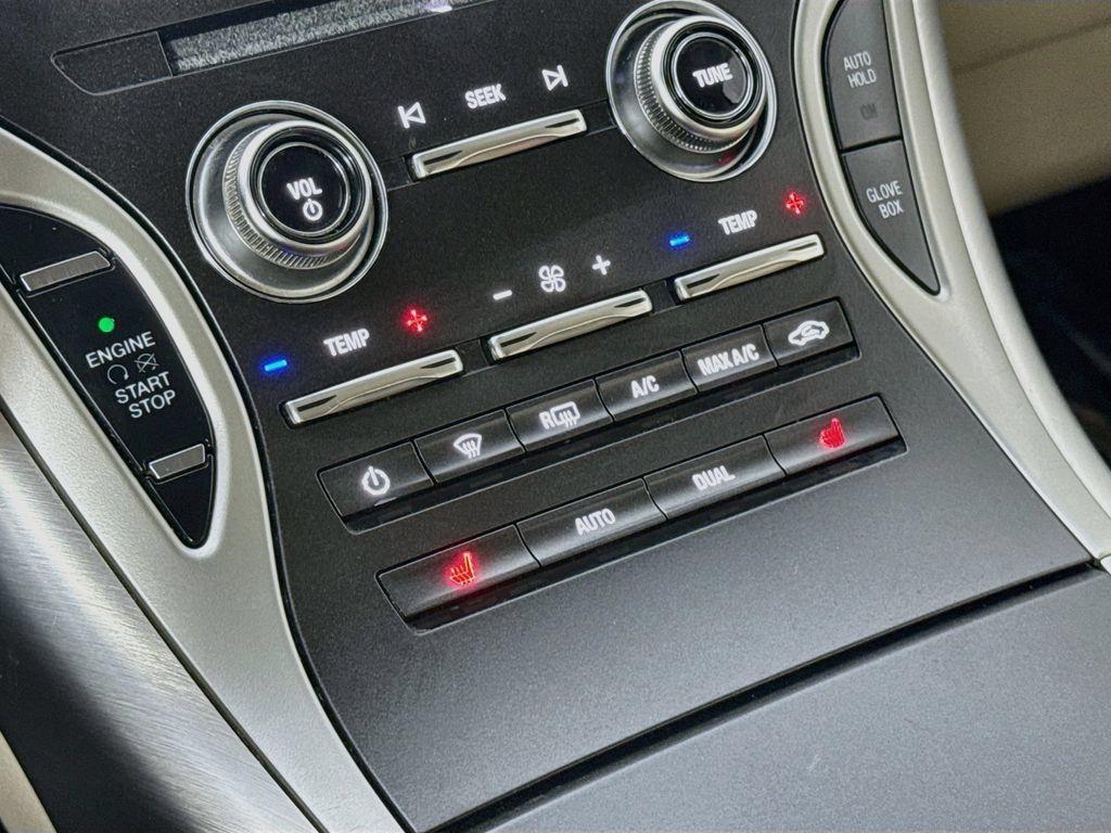 Used 2019 Lincoln Nautilus Premier AWD/4WD image 23