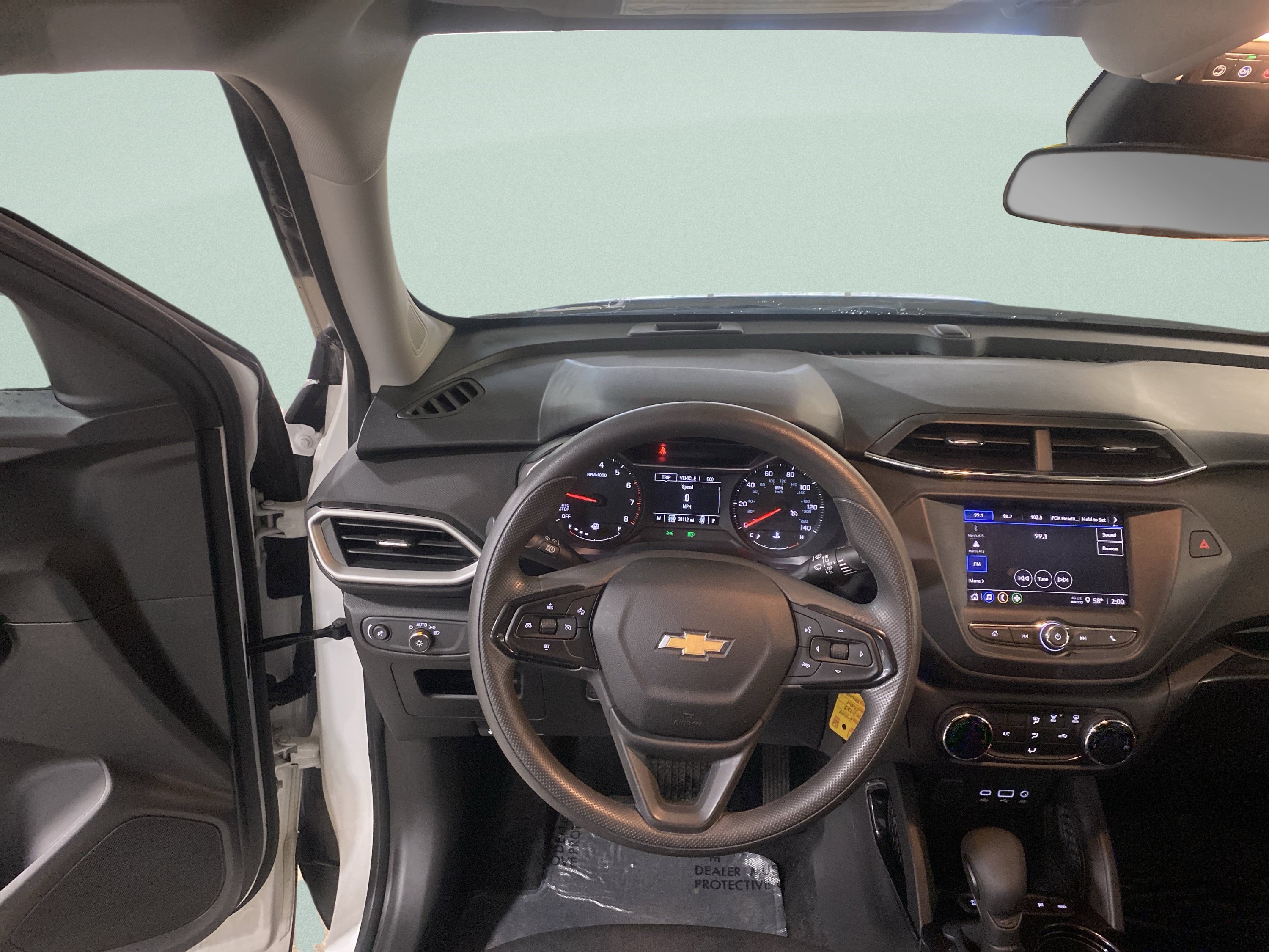 Used 2023 Chevrolet TrailBlazer LS AWD/4WD image 17