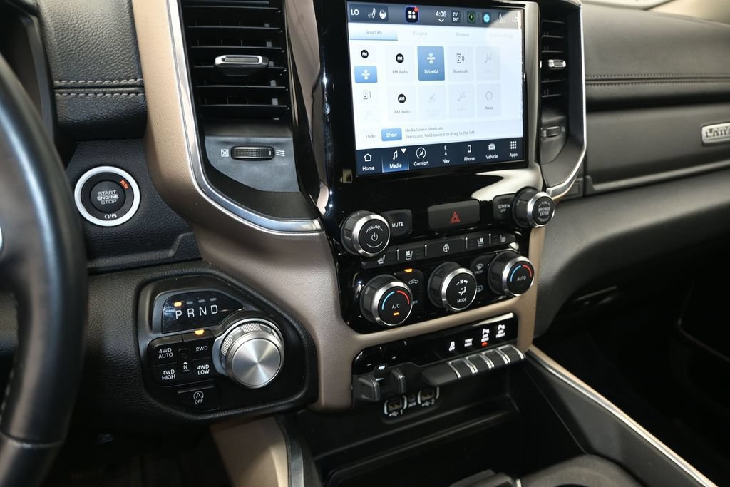 Used 2022 RAM 1500 Laramie AWD/4WD image 22