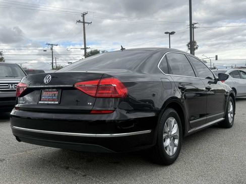 Used 2016 Volkswagen Passat 1.8T S FWD image 34