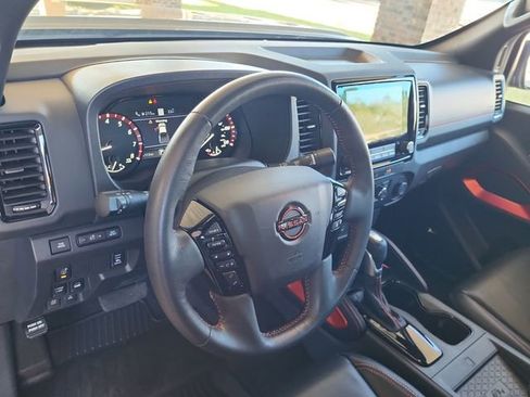 Used 2024 Nissan Frontier PRO-4X w/ Pro Premium Package image 12