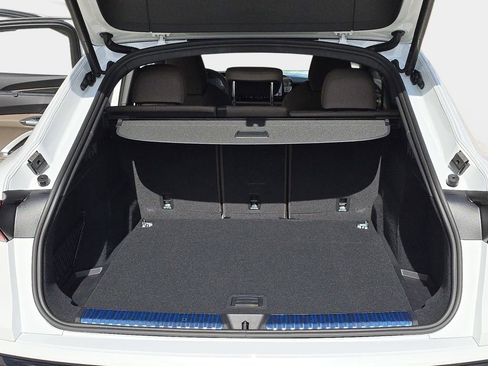 New 2026 Audi Q5 Premium Plus image 12