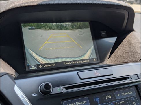 Used 2016 Acura MDX SH-AWD image 19