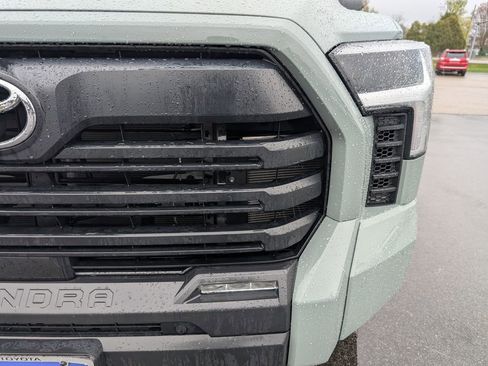 Used 2024 Toyota Tundra SR5 w/ SR5 Convenience Package AWD/4WD image 11