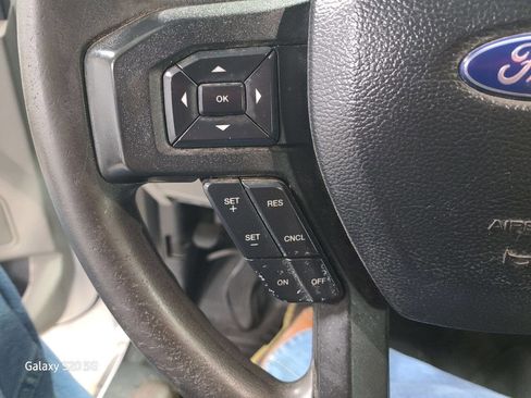 Used 2019 Ford F250 XL w/ Power Equipment Group image 26