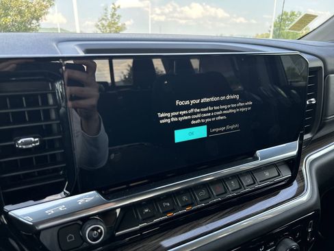 New 2025 Chevrolet Silverado 1500 RST image 28