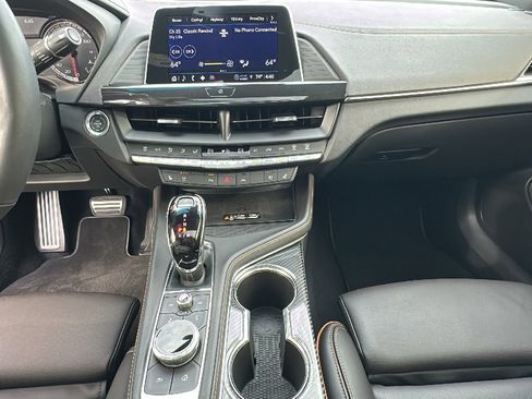 Used 2025 Cadillac CT4 V w/ LPO, ONYX Package image 21