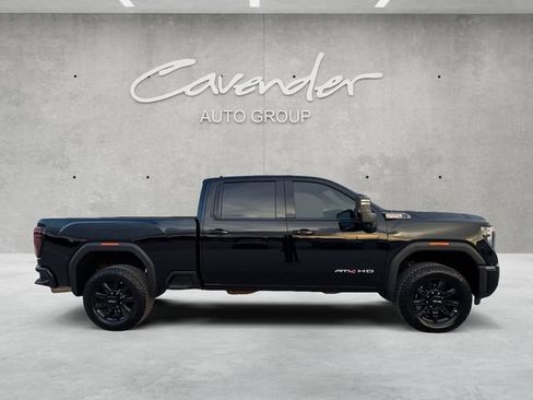 Used 2026 GMC Sierra 2500 AT4 AWD/4WD image 17