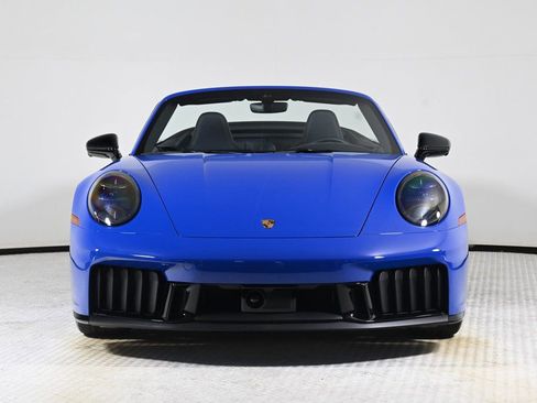 Certified 2025 Porsche 911 Carrera GTS image 10