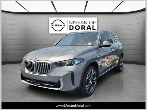 Used 2024 BMW X5 sDrive40i w/ Parking Assistance Package RWD image 1