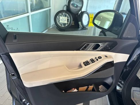 Used 2024 BMW X5 sDrive40i w/ Premium Package RWD image 14