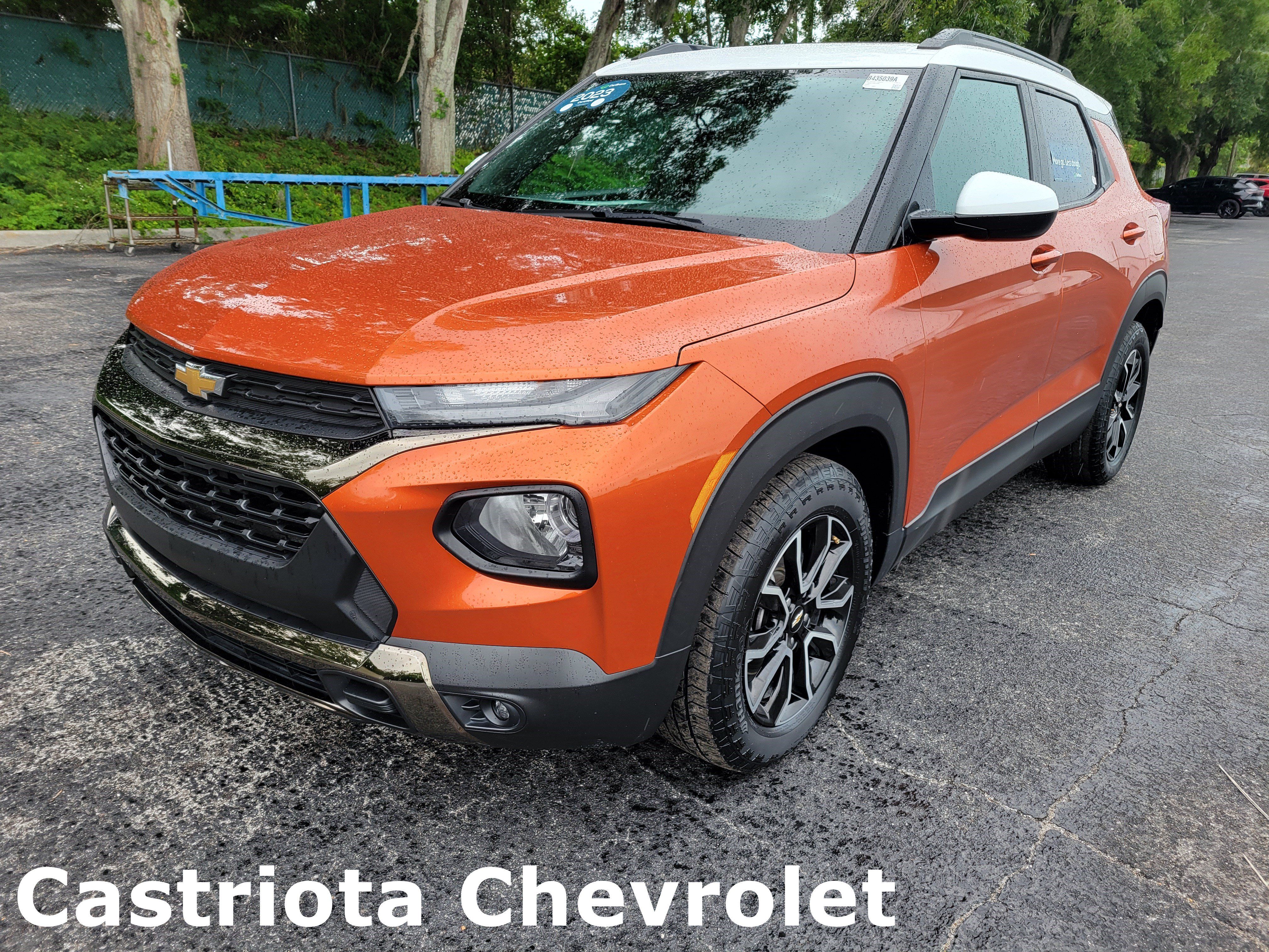 Certified 2023 Chevrolet TrailBlazer ACTIV w/ Sun and Liftgate Package FWD image 1