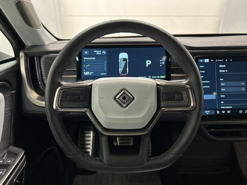 Used 2024 Rivian R1S Adventure AWD/4WD image 28