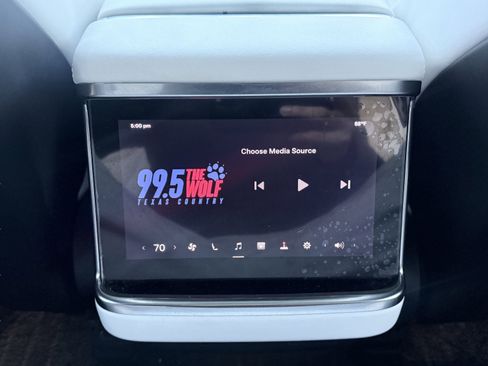 Used 2021 Tesla Model S Plaid image 47