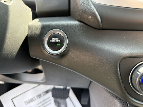 Used 2021 GMC Terrain SLE w/ Driver Convenience Package AWD/4WD image 22