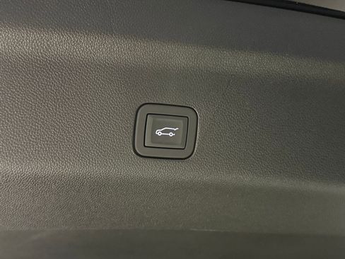 New 2026 Cadillac Escalade ESV Sport w/ LPO, ONYX Package image 54