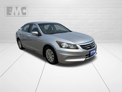 Used 2012 Honda Accord LX image 2