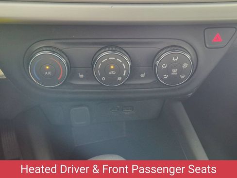 Certified 2024 Chevrolet Trax LS w/ LS Convenience Package FWD image 21