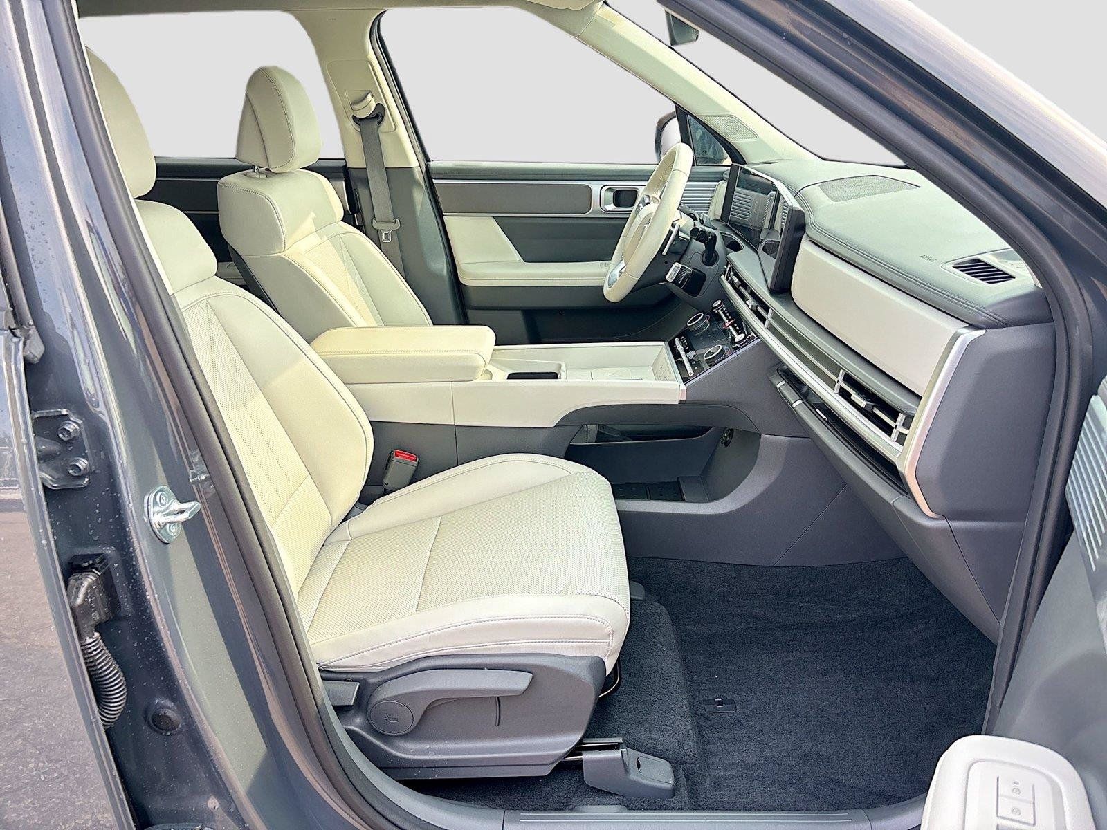 Certified 2026 Hyundai Santa Fe SEL AWD/4WD image 28