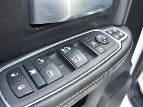 Used 2024 RAM 3500 Big Horn image 15