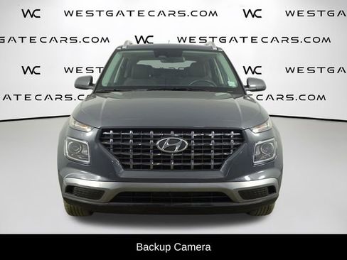 Used 2024 Hyundai Venue SEL FWD image 4