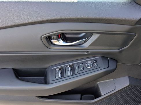 Certified 2023 Honda Accord EX image 5