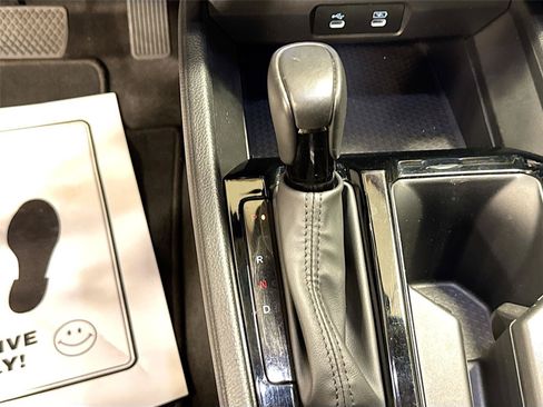 Used 2023 Honda Accord EX-L image 15