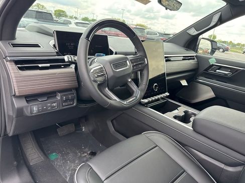 New 2025 GMC Sierra EV Denali image 20