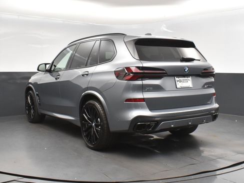 New 2026 BMW X5 M60i image 5