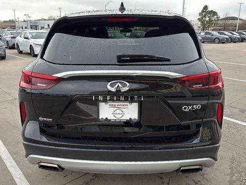 Used 2019 INFINITI QX50 Pure image 7