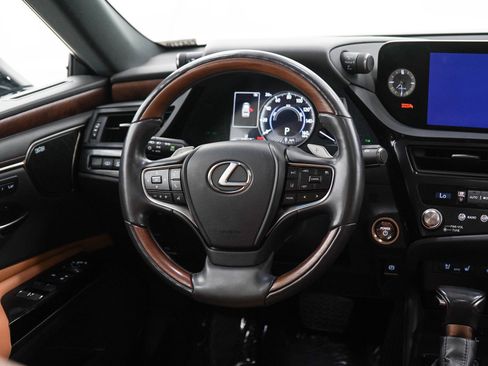 Used 2024 Lexus ES 300h FWD image 15