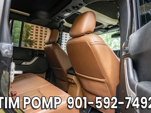 Used 2017 Jeep Wrangler Unlimited Sahara w/ Max Tow Package AWD/4WD image 15