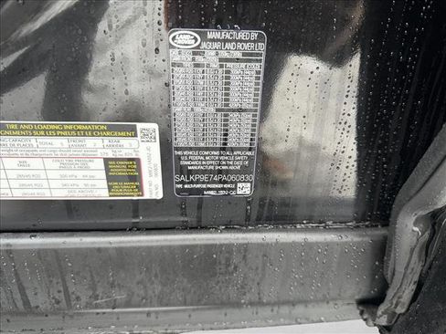 Used 2023 Land Rover Range Rover SE image 20