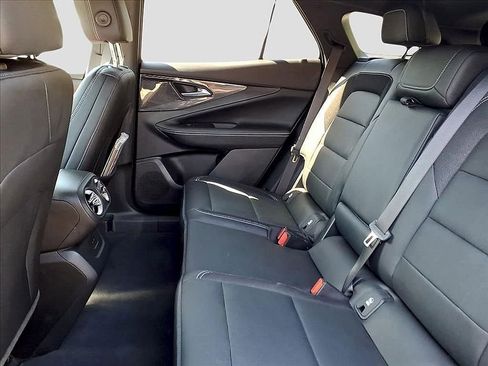 Used 2025 Chevrolet Blazer EV LT image 13