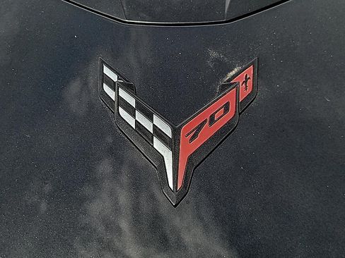 Used 2023 Chevrolet Corvette Z06 RWD image 31