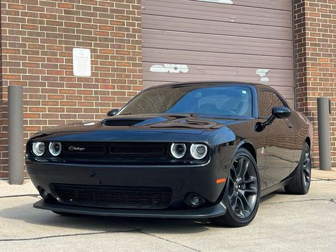 Used 2021 Dodge Challenger R/T Scat Pack image 5