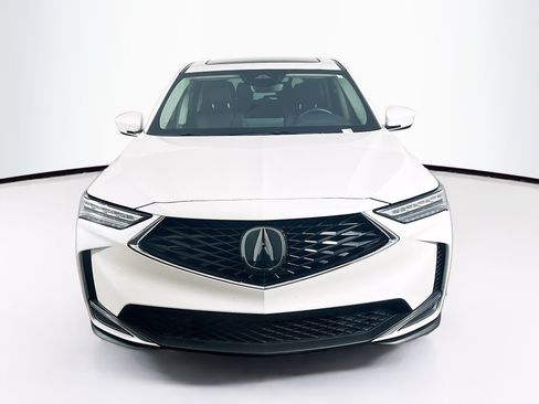 Used 2025 Acura MDX FWD image 2