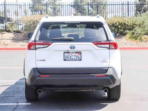 Certified 2020 Toyota RAV4 LE w/ All Weather Liner Package AWD/4WD image 6