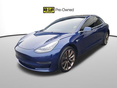 Used 2018 Tesla Model 3 Mid Range