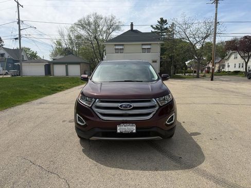 Used 2018 Ford Edge SEL w/ Equipment Group 201A AWD/4WD image 2
