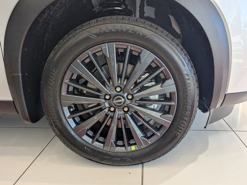 New 2026 Nissan Pathfinder SL image 11