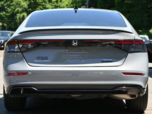 Used 2025 Honda Accord Sport image 4
