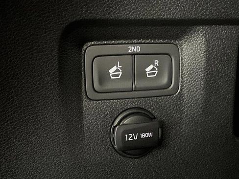 Used 2024 Kia Telluride SX Prestige image 17