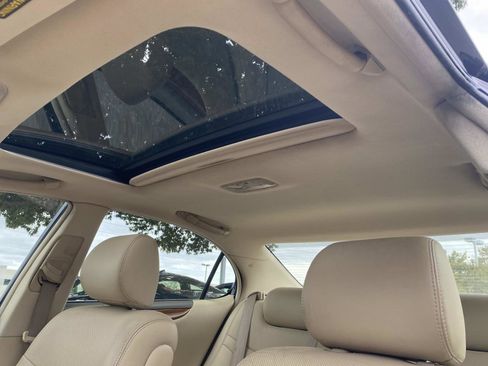 Used 2005 Lexus ES 330 image 14