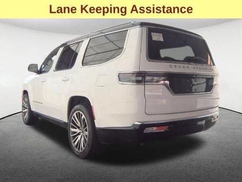 Used 2025 Jeep Grand Wagoneer 4WD image 8