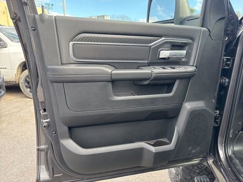 New 2025 RAM 2500 Big Horn AWD/4WD image 20