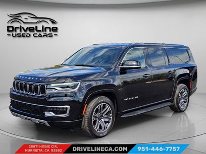 Used 2025 Jeep Wagoneer L Series II w/ 8-pass Seating Package
