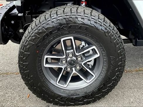 New 2026 Jeep Gladiator Mojave AWD/4WD image 10